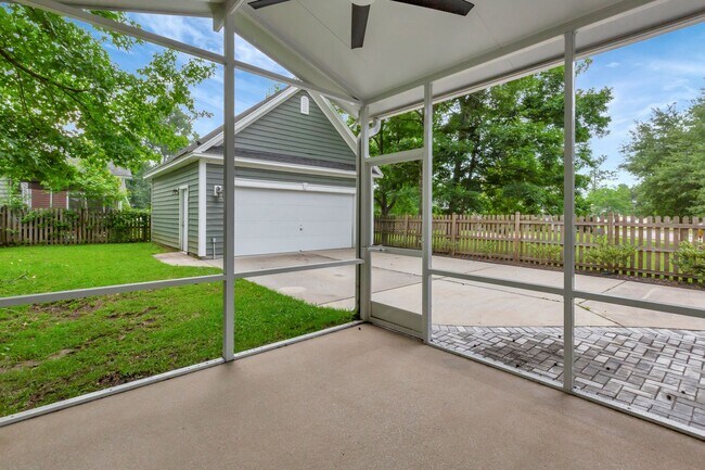 Building Photo - Boltons Landing Home