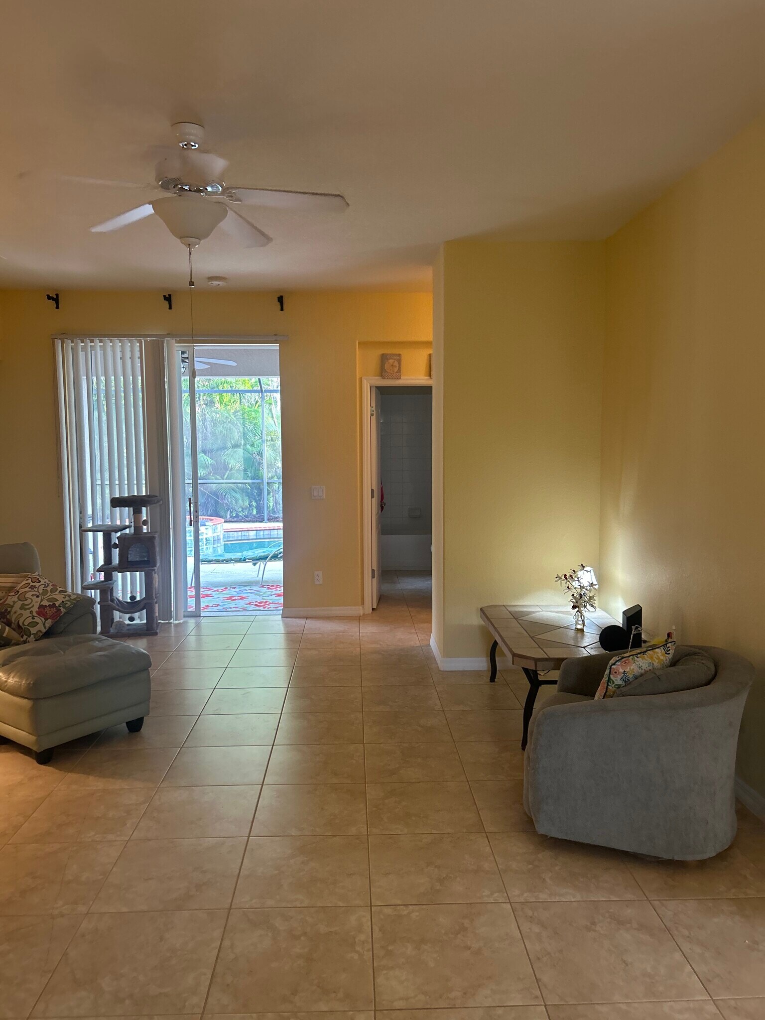 Building Photo - 11707 Breadfruit Ln