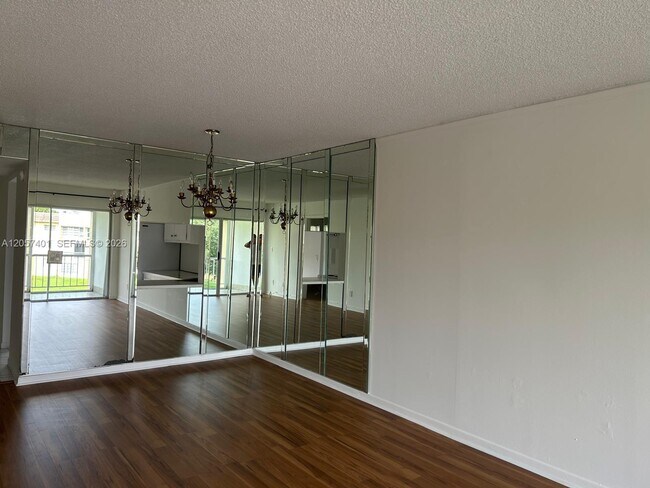 Building Photo - 6090 NW 64th Ave