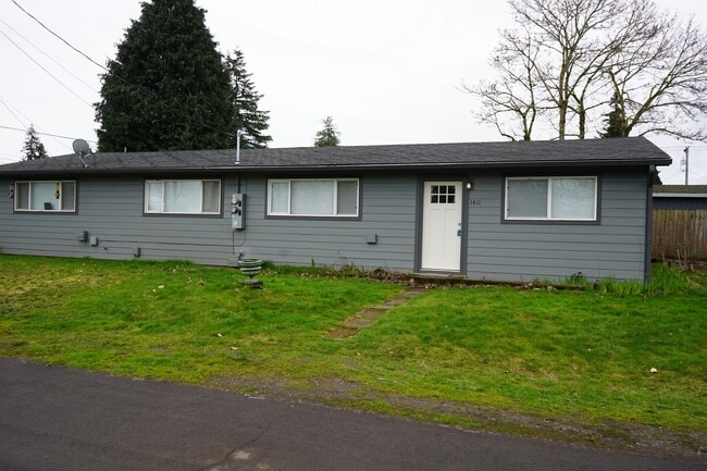 Building Photo - 1410 E 30th St