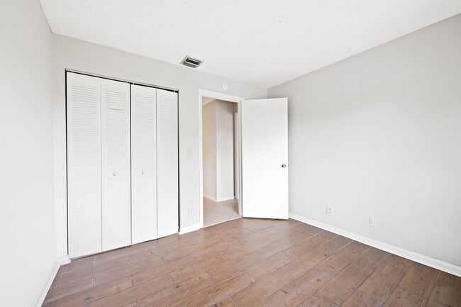 Building Photo - 2981 NW 92nd Ave