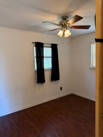 Building Photo - Owl Creek 1