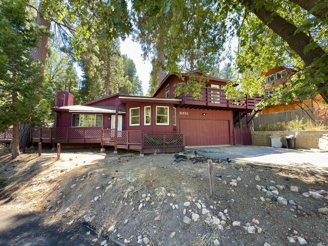 Primary Photo - 31551 Wagon Wheel Dr