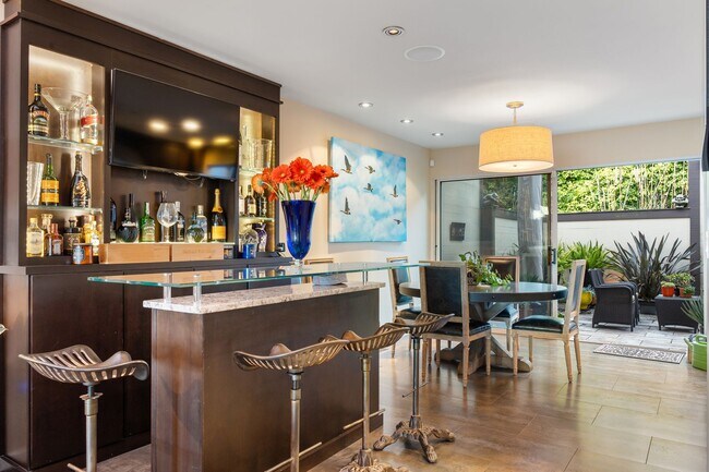 Building Photo - NEW! Diamond Heights Luxury, Available Unfurnished or Semi-Furnished • AMSI