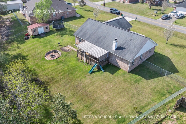 Building Photo - 15792 Texas Ave