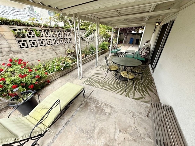Building Photo - 109 Via Breve