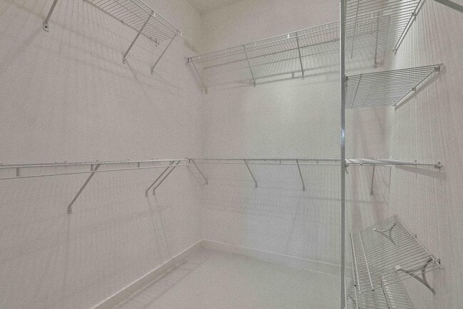 Building Photo - 675 Greenwood Ave NE