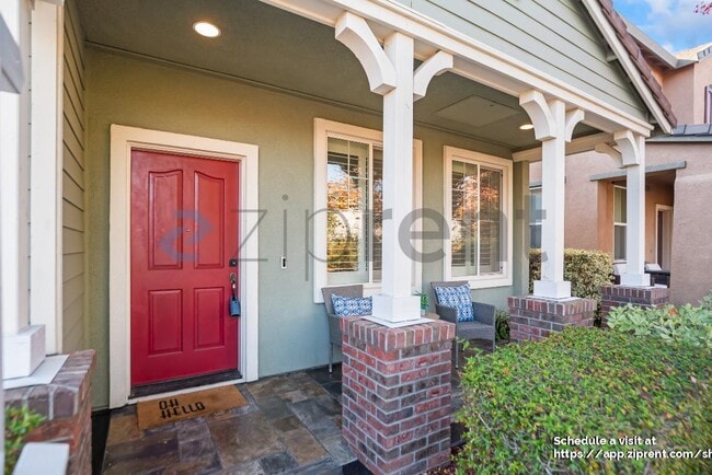 Building Photo - 28530 Gulfport Cir