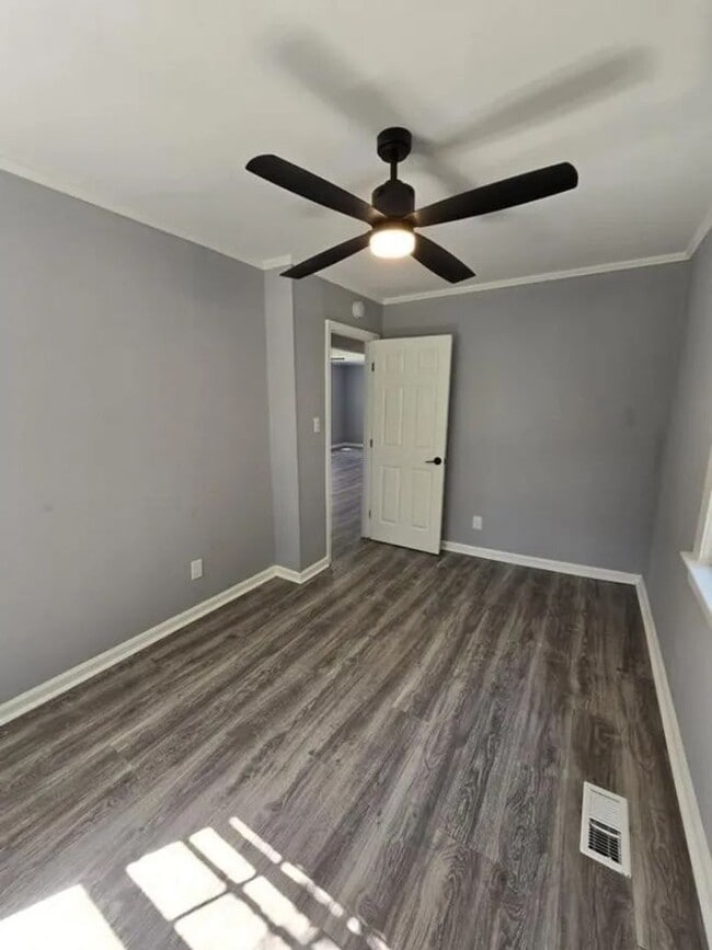 Building Photo - Newly Renovated House in Macon