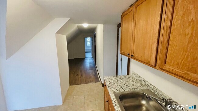 Building Photo - 58 E Pearl St