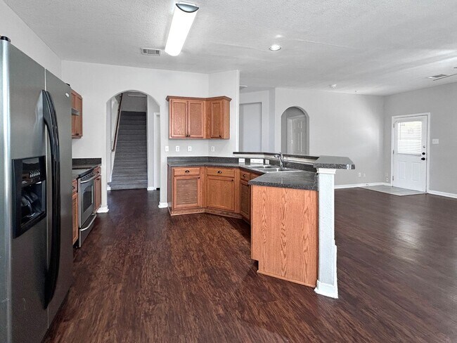 Building Photo - Converse Living at Its Best – Large 5-Bedr...