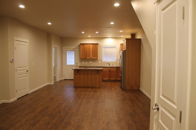 Building Photo - 2238 Sedge St