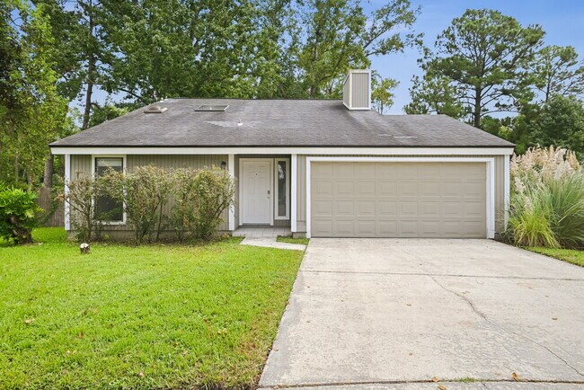 Building Photo - 6911 Coleus Ct