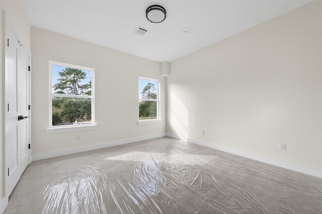 Building Photo - 12311 New Jordan Ln