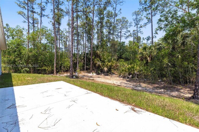 Building Photo - 2006 Rosa Ct