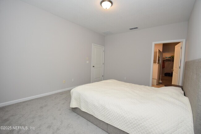 Building Photo - 172 Charlie Way