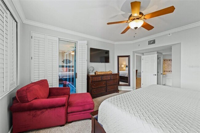 Building Photo - 1280 Dolphin Bay Way