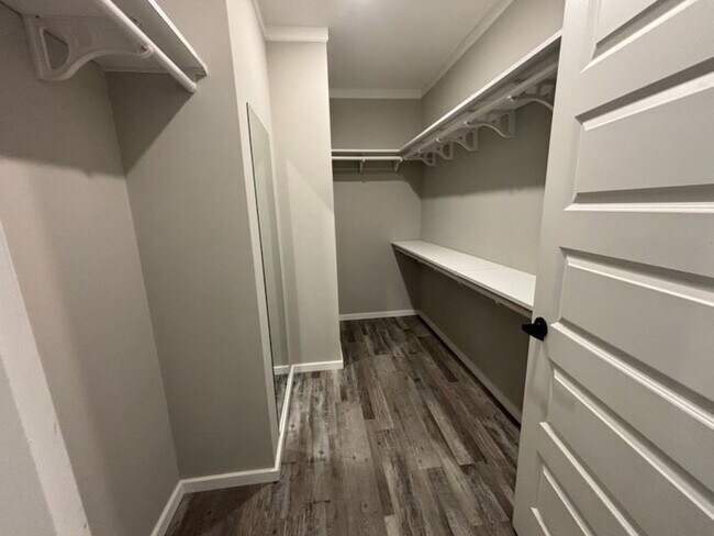 Building Photo - 5033 Coquina Crossing Dr