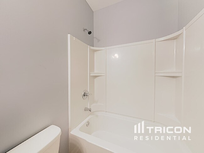 Building Photo - 6087 Semaphore Rdg