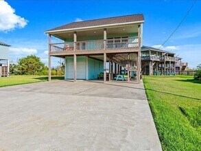 Building Photo - 157 Verdia Dr