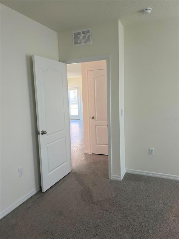 Building Photo - 2646 Angel Fls Dr