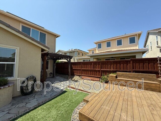 Building Photo - 17894 Amador Dr