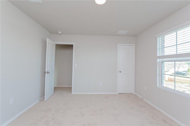 Building Photo - 13525 Brahmin Dr