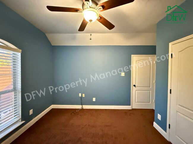 Building Photo - Beautiful 4 Bedroom 2.5 Bathroom Home for Lease in Grand Prairie, TX