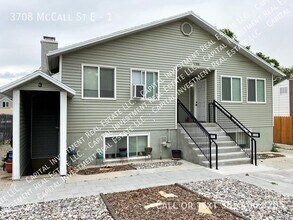 Building Photo - 3708 McCall St E