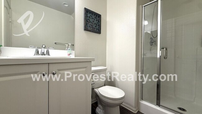 Building Photo - 11760 Sierra Rd