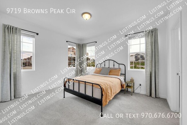 Building Photo - 9719 Browns Peak Cir