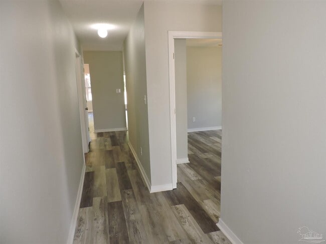 Building Photo - 3971 Sunny Manor Cir