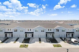 Building Photo - 31298 Paper Birch St