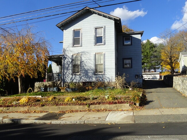 Primary Photo - 177 E Pearl St