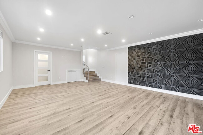 Building Photo - 4538 Dempsey Ave