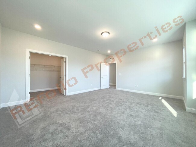 Building Photo - Amazing 4 Bedroom, 2.5 Bathroom Home with 1st Floor Primary Bedroom Suite, High Speed Internet, a...