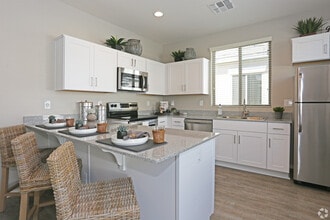 Building Photo - Vistoria At Estrella Commons