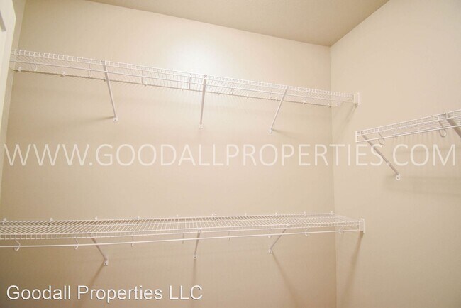 Building Photo - 3 br, 2.5 bath House - 312 N Warrior Lane