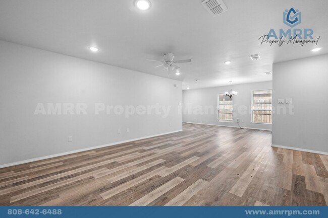 Building Photo - 1105 N Englewood Ave