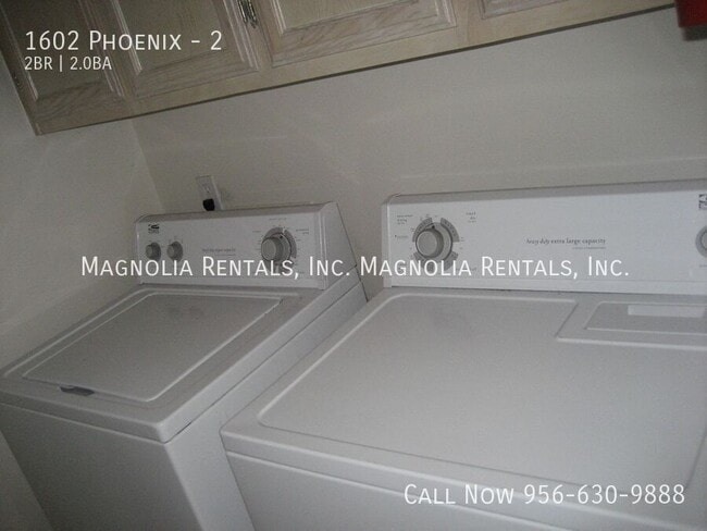 Building Photo - 1602 Phoenix St