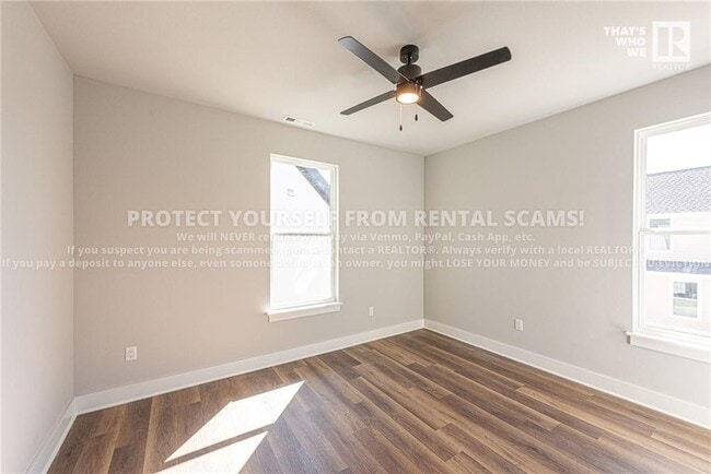 Building Photo - 1018 S Laramie Hts