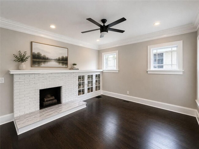 Building Photo - 1246 Monroe Dr NE