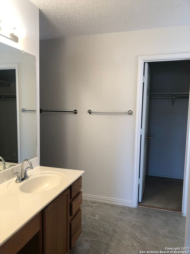 Building Photo - 8514 Coppermine-