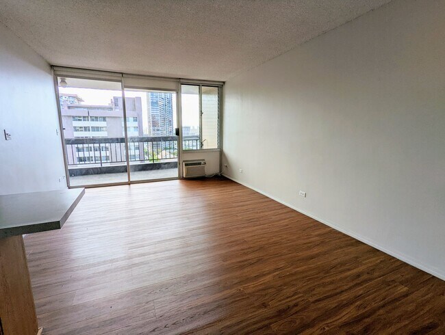 Building Photo - Partly Furnished 1-Bedroom 1-Bath with 1 parking @ Kinau Lanais in Makiki