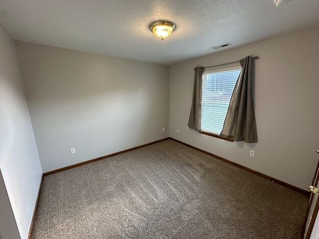 Building Photo - 413 Blake Anthony Dr