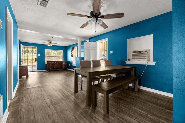 Building Photo - 408 Rawls Ave