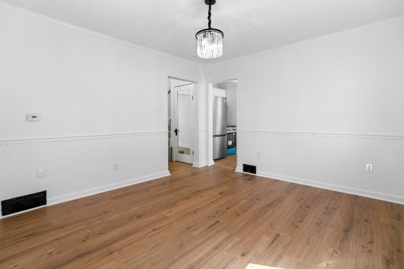 Building Photo - 609 Owens St