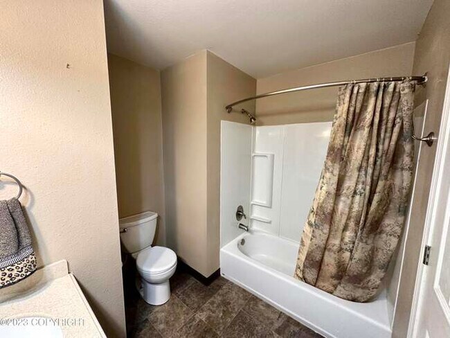 Building Photo - 7710 Evander Dr