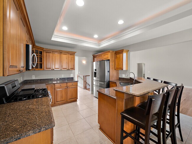 Building Photo - 50247 Cheltenham Dr