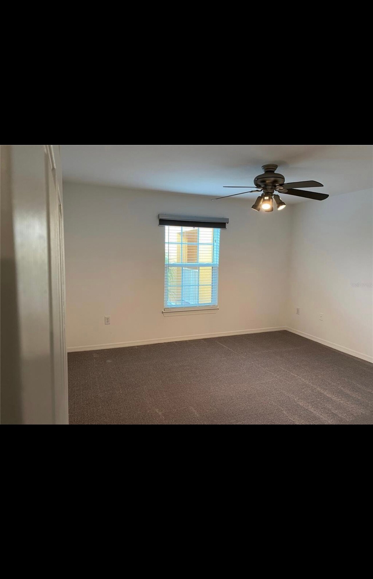 Building Photo - 5455 Vineland Rd